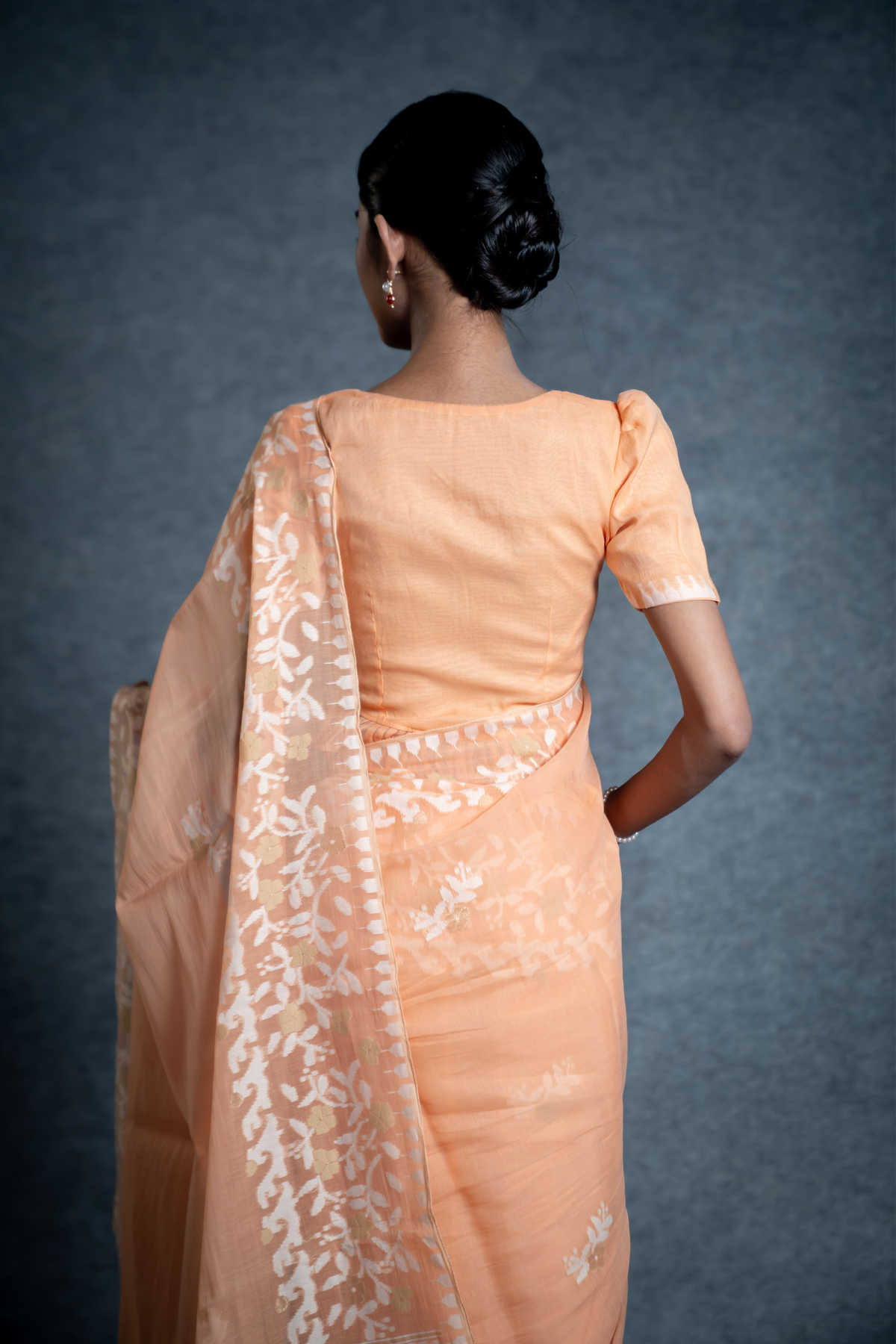 Ema Saree – Peach