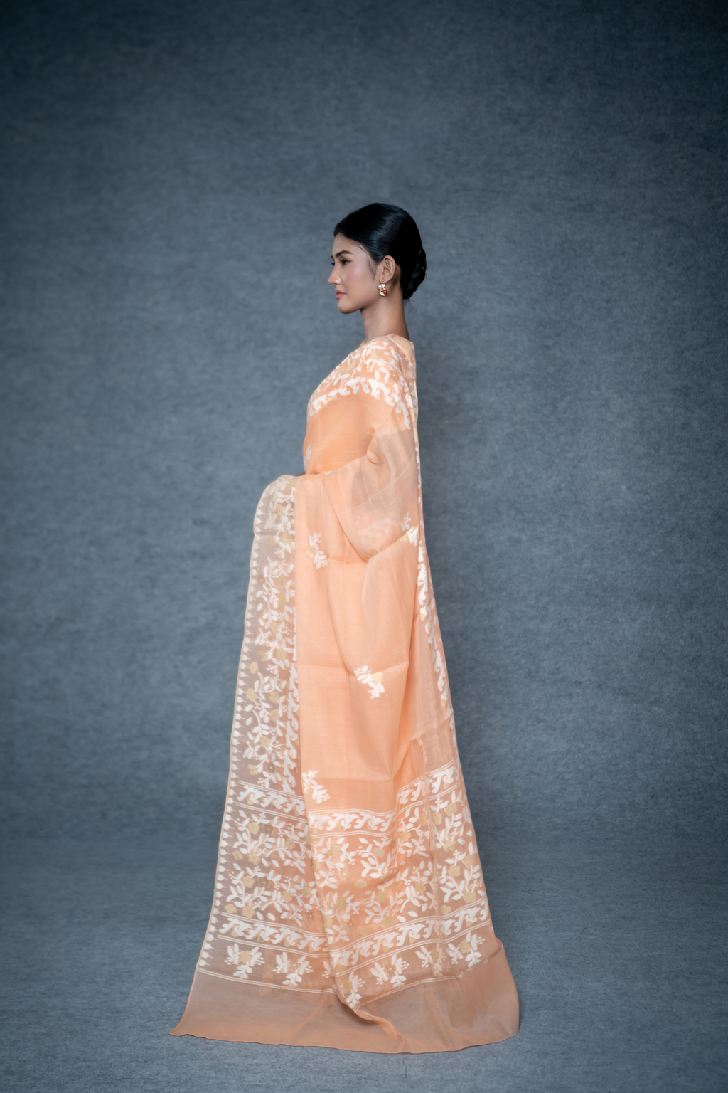 Ema Saree – Peach