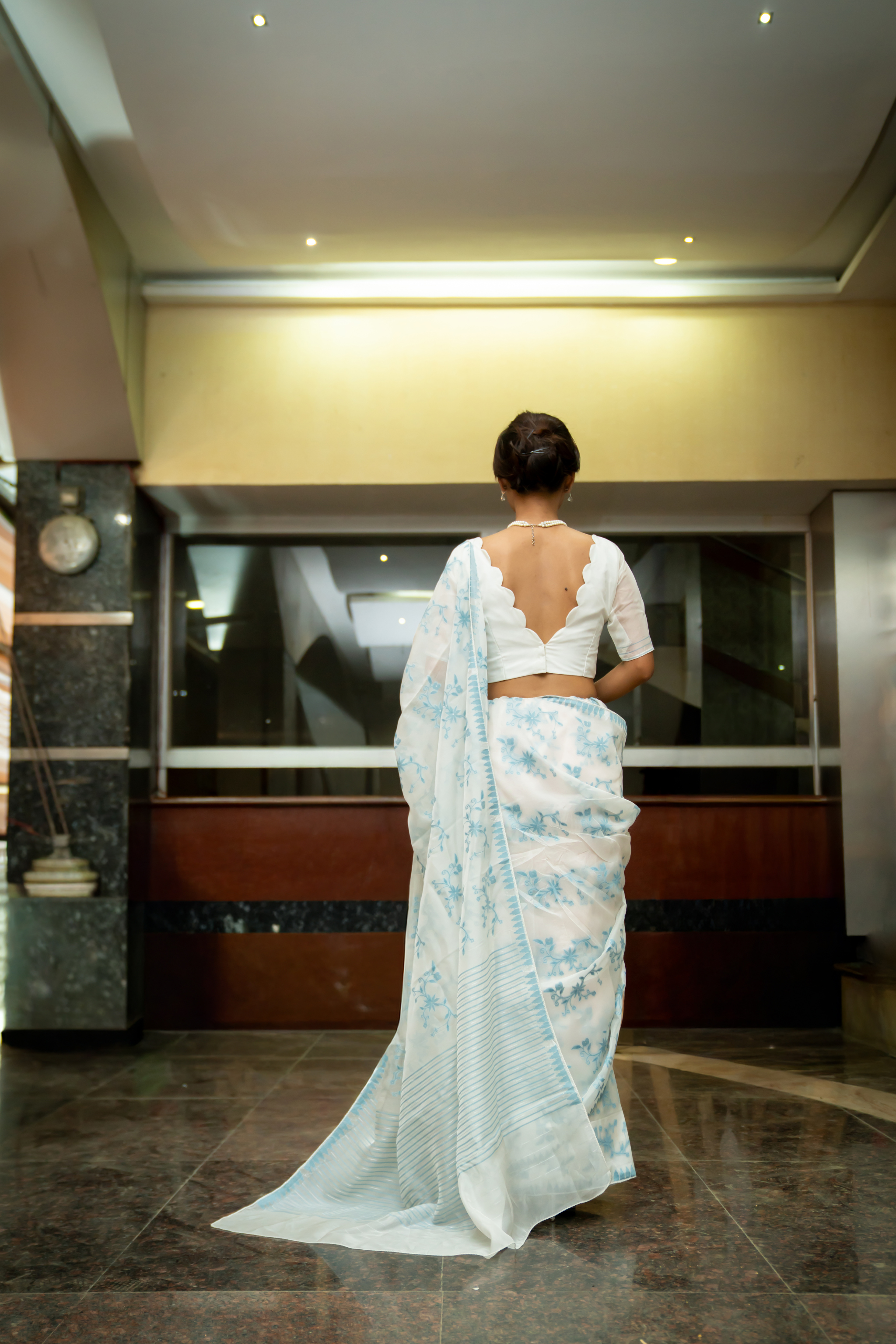 Leikol Saree – Sky Blue on White