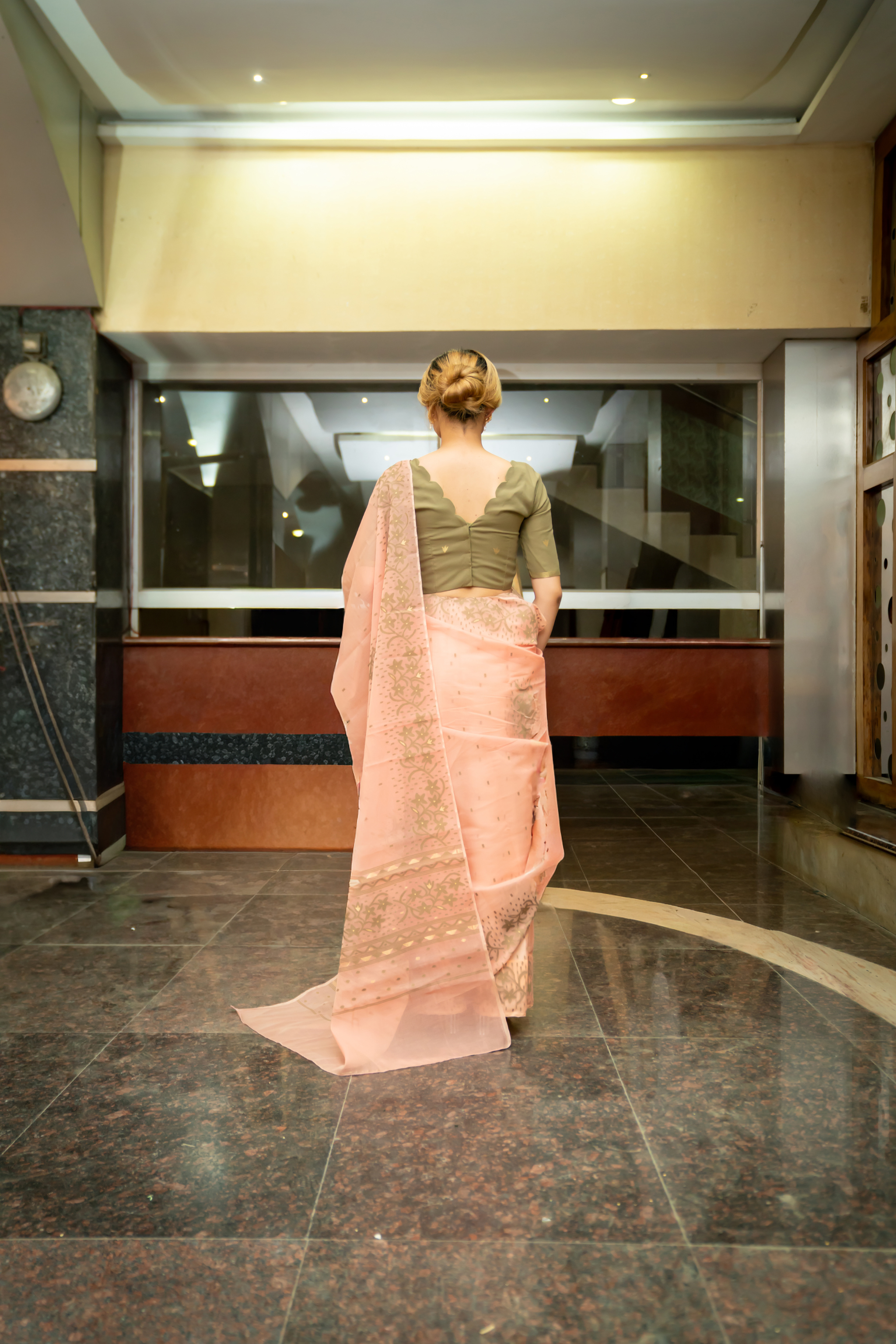 Leirang Saree Peach & Olive