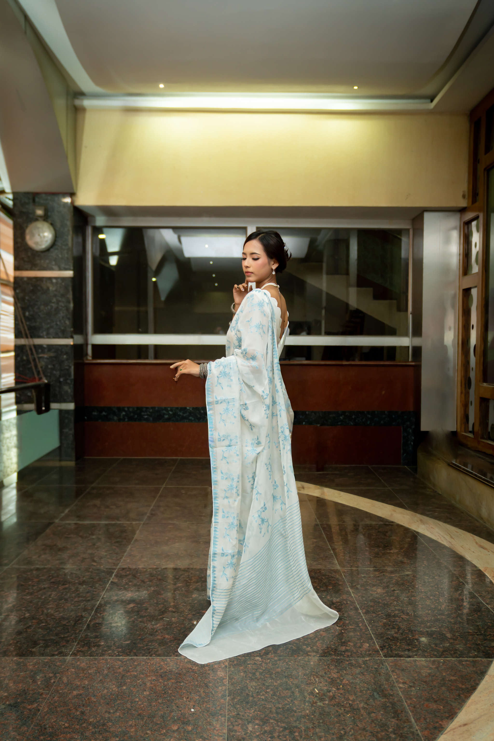 Leikol Saree – Sky Blue on White