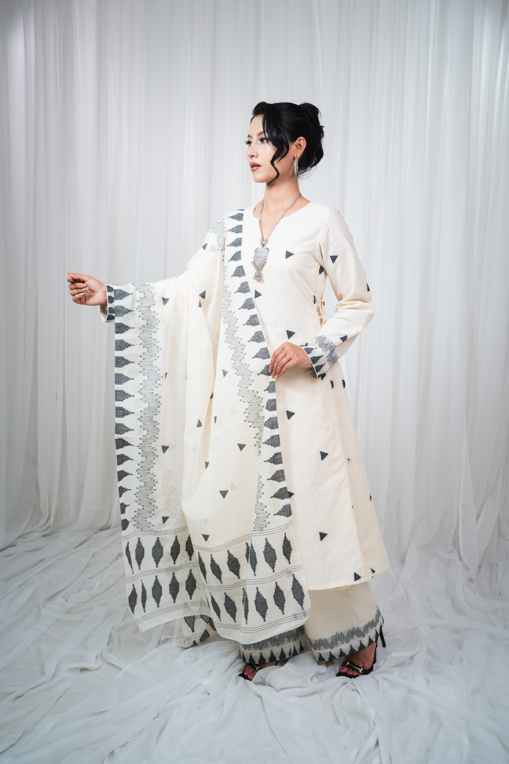 ETA Ahum – Cream Black Kurti Set