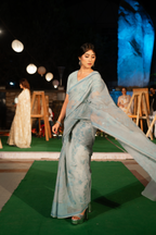 RK Tamphasana – Dusty Blue