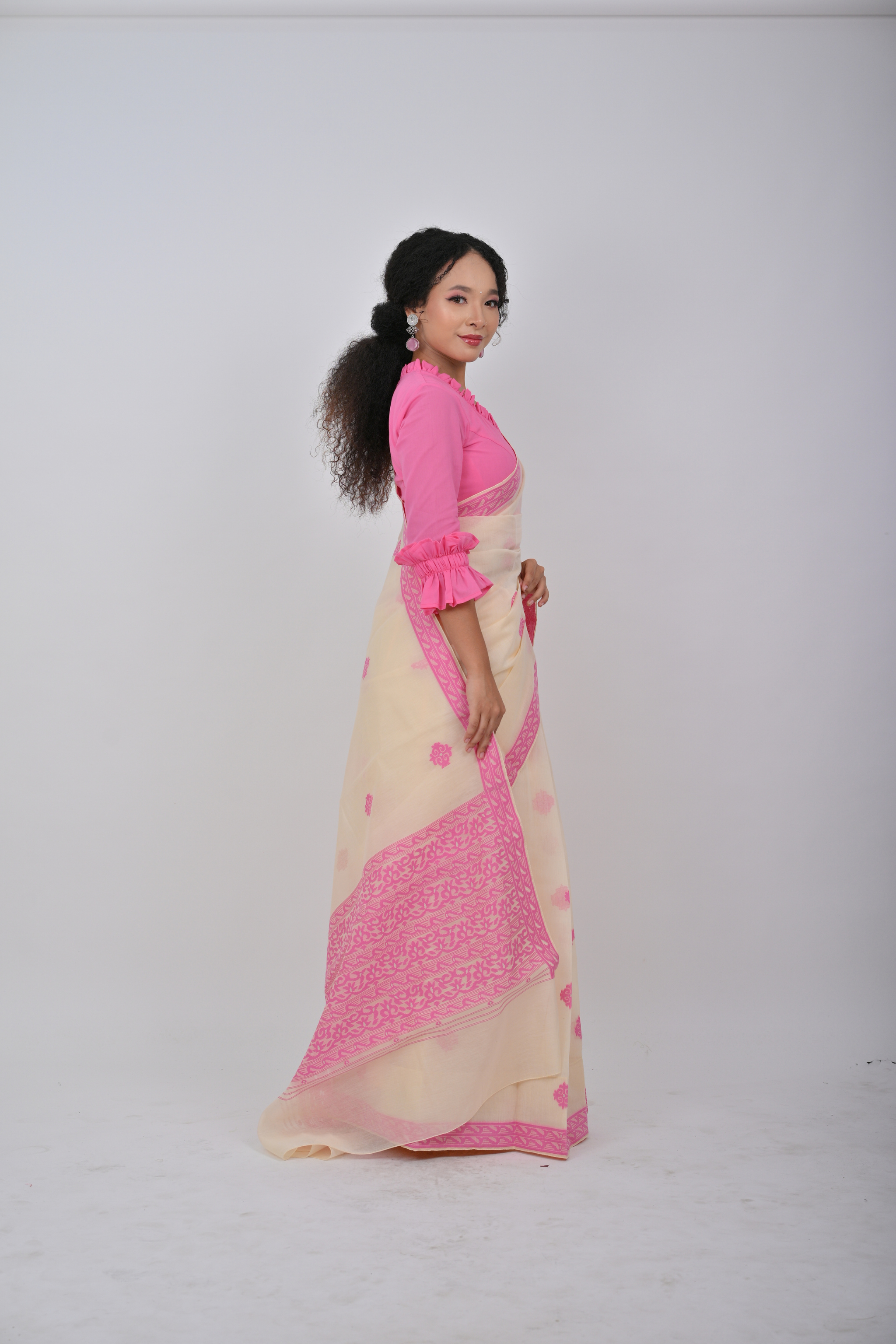 Neshi Saree – Pink