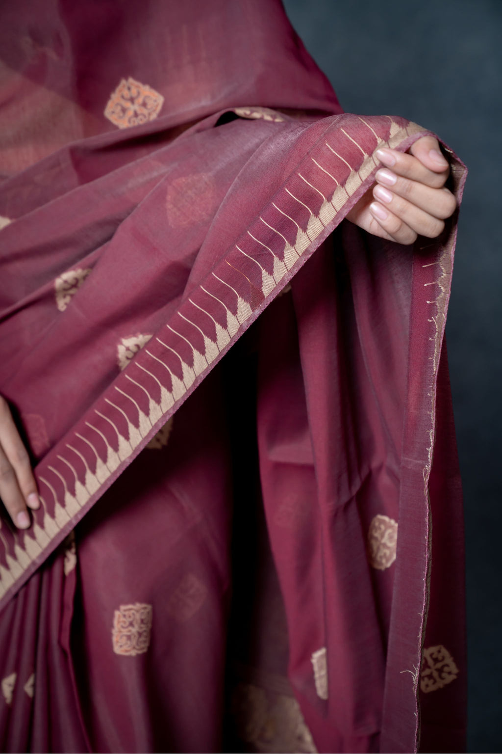 Shingarei Saree – Maroon