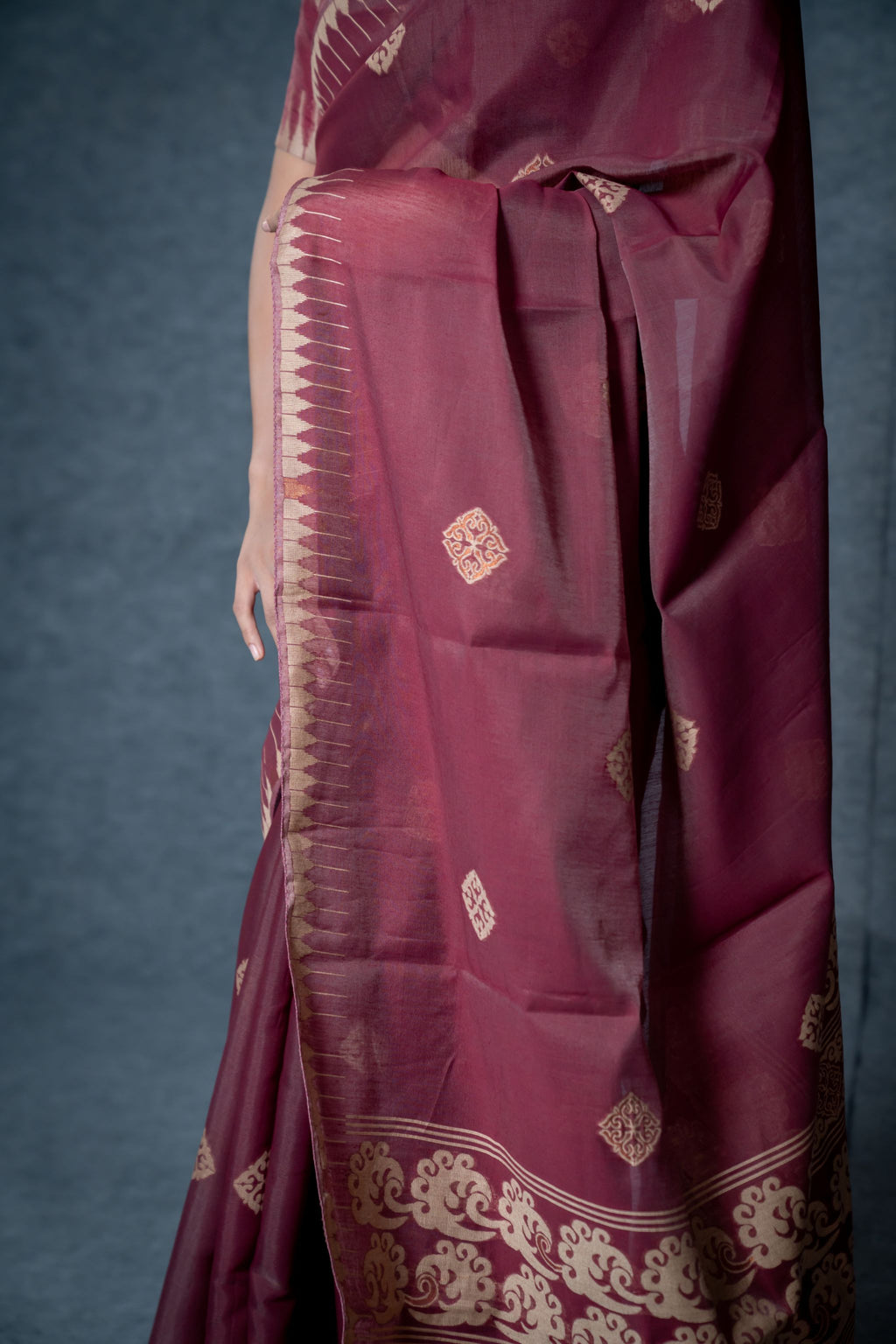 Shingarei Saree – Maroon