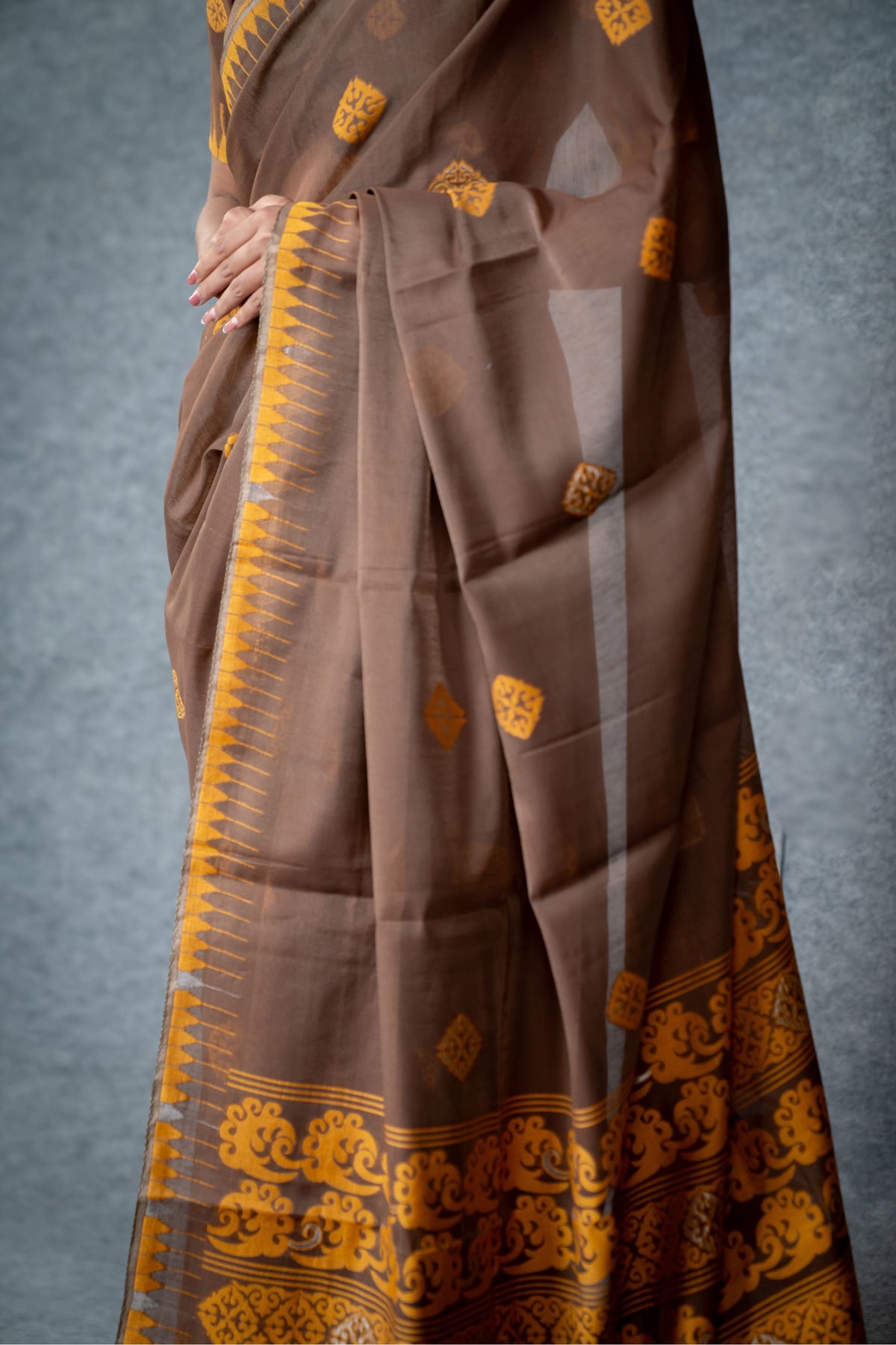 Shingarei Saree – Coffee
