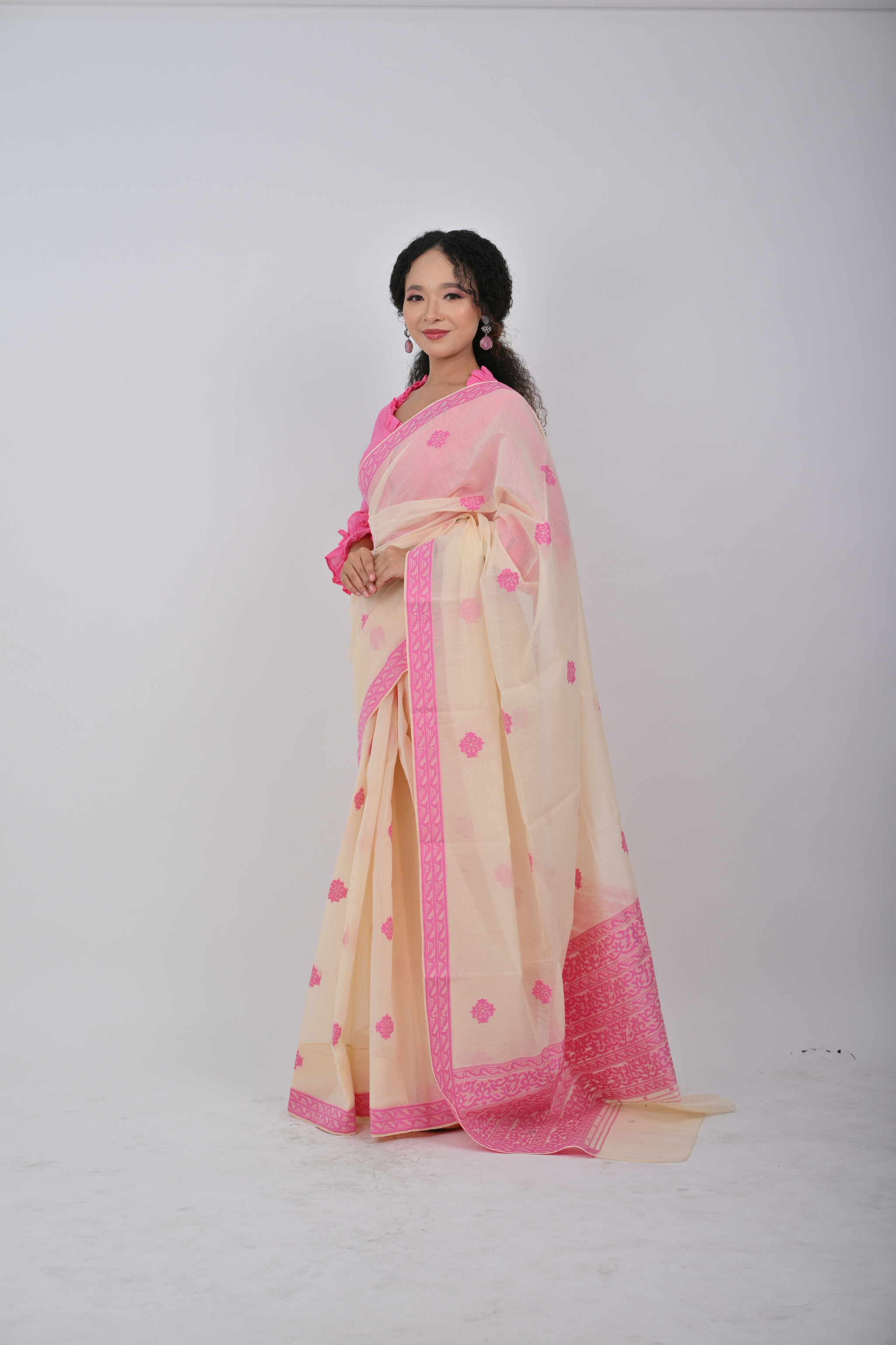 Neshi Saree – Pink