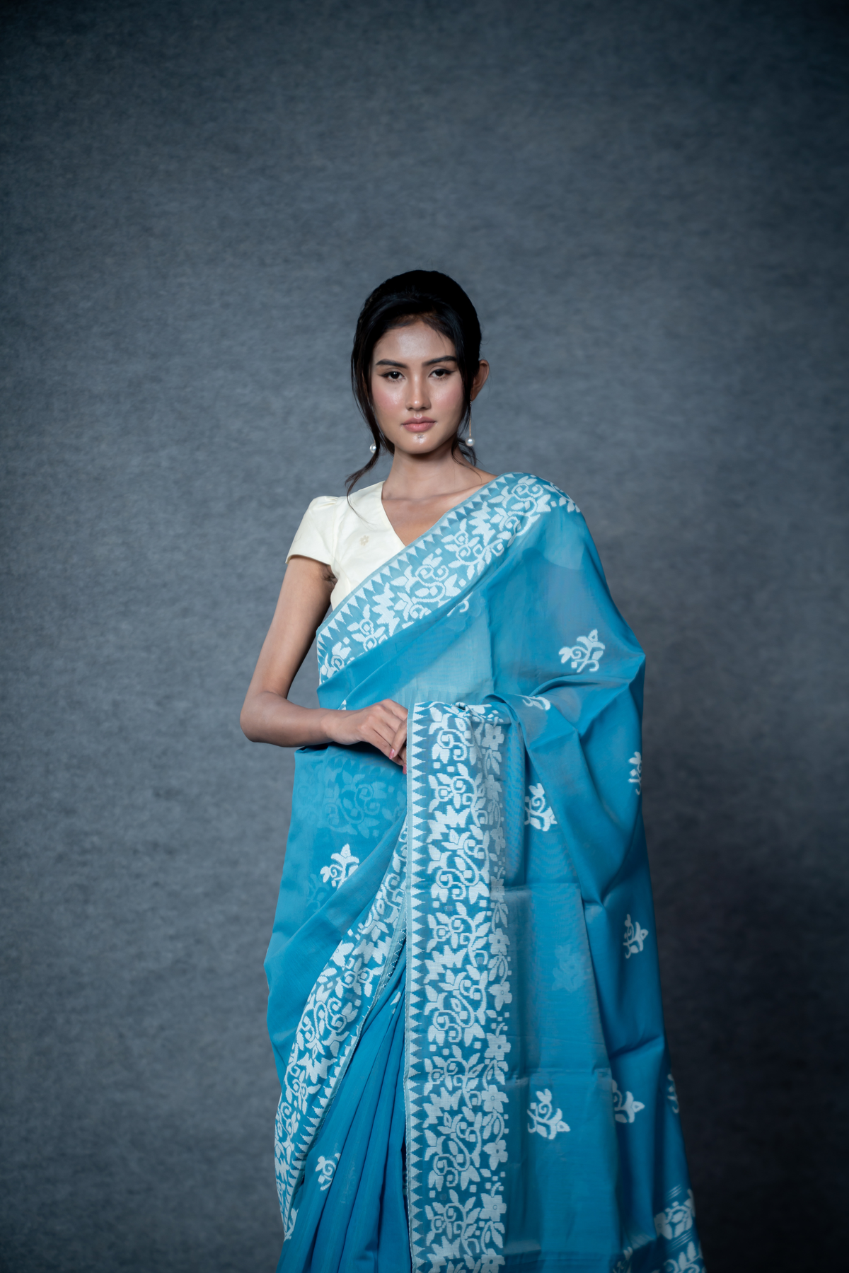 Floral 00 Cobalt