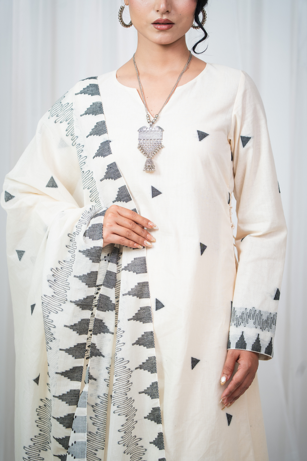 ETA Ahum – Cream Black Kurti Set