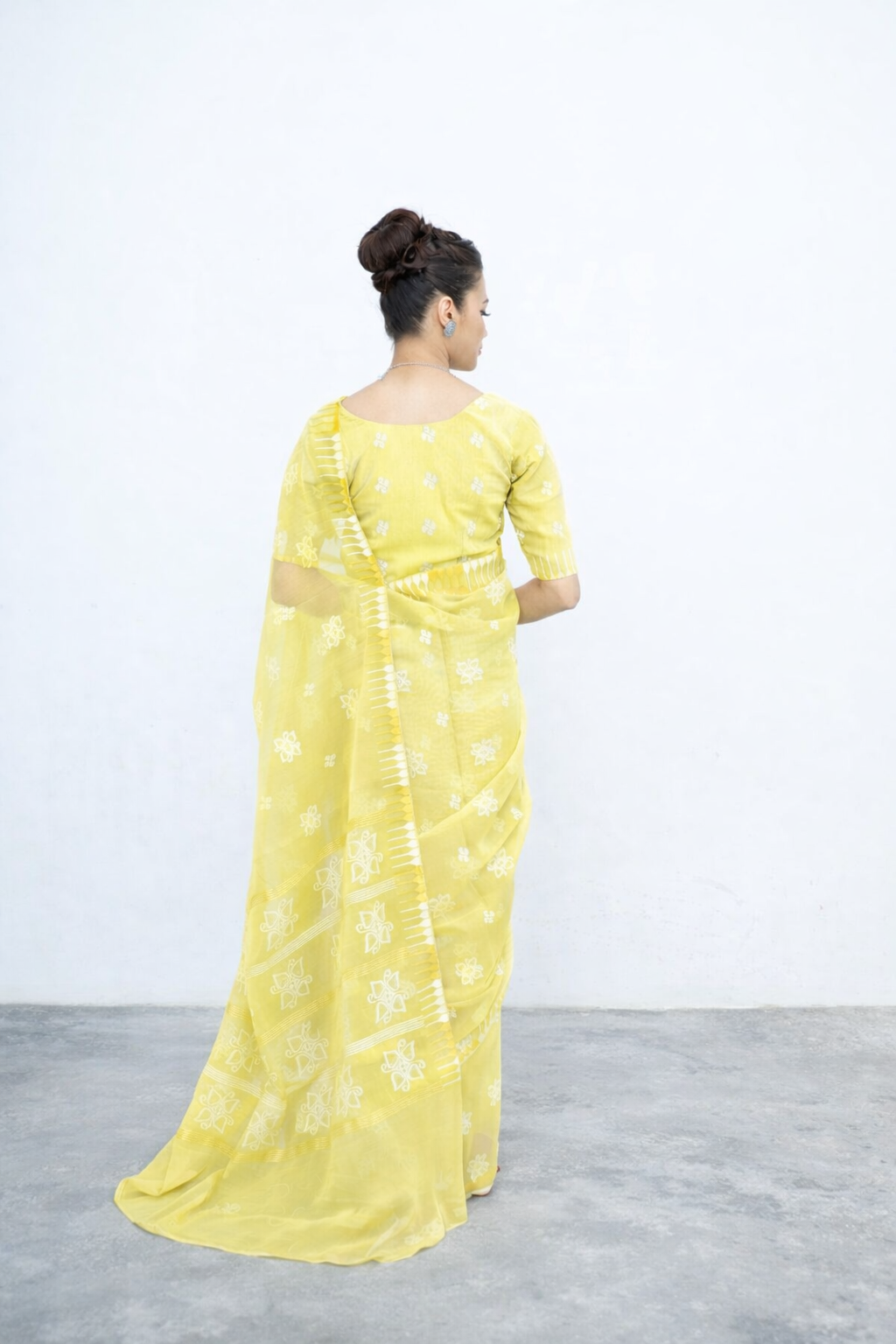 Thoibi Saree – Sun Bleach Yellow