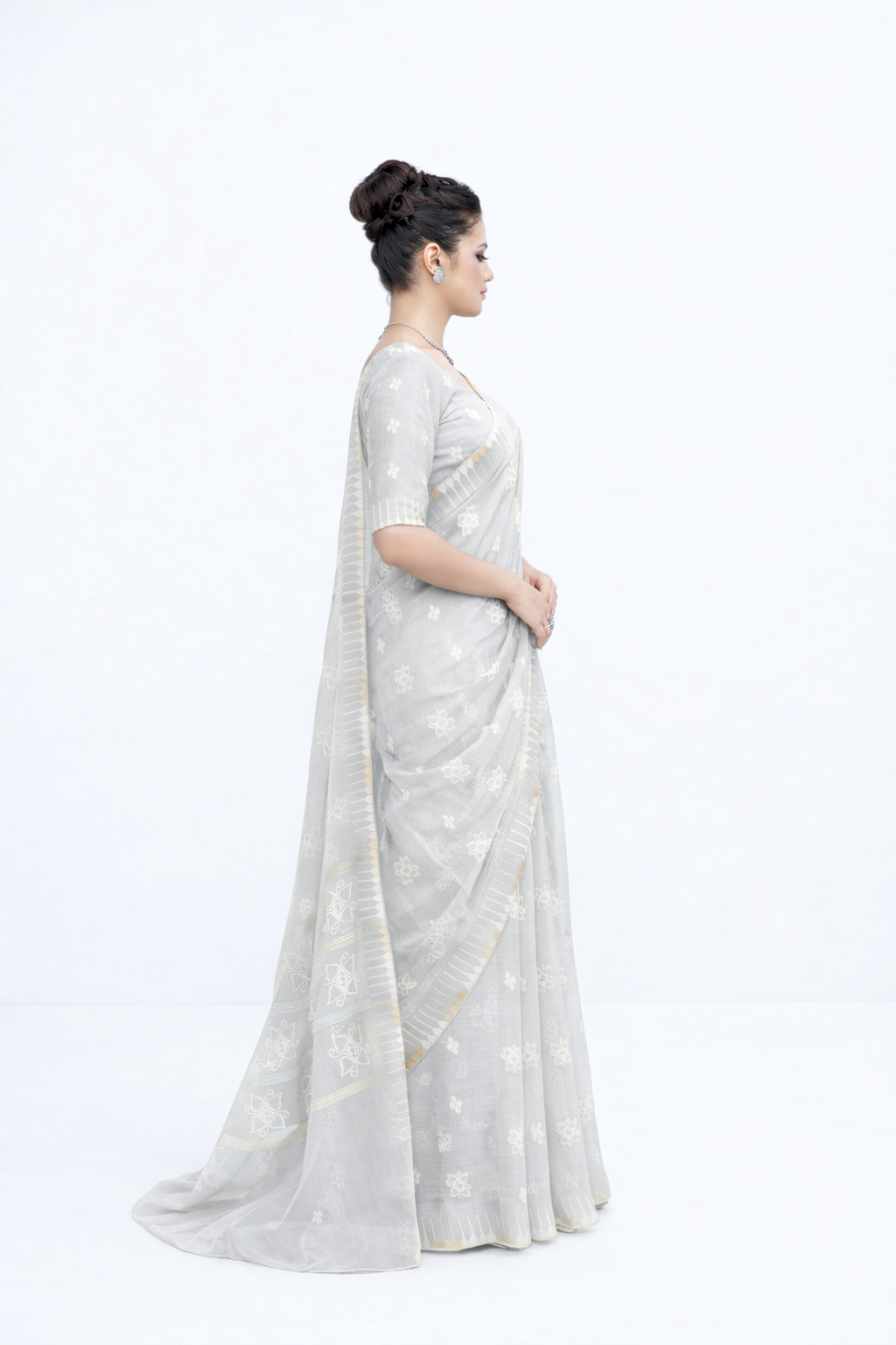 Thoibi Saree - Grey Premium Floral Motif Saree