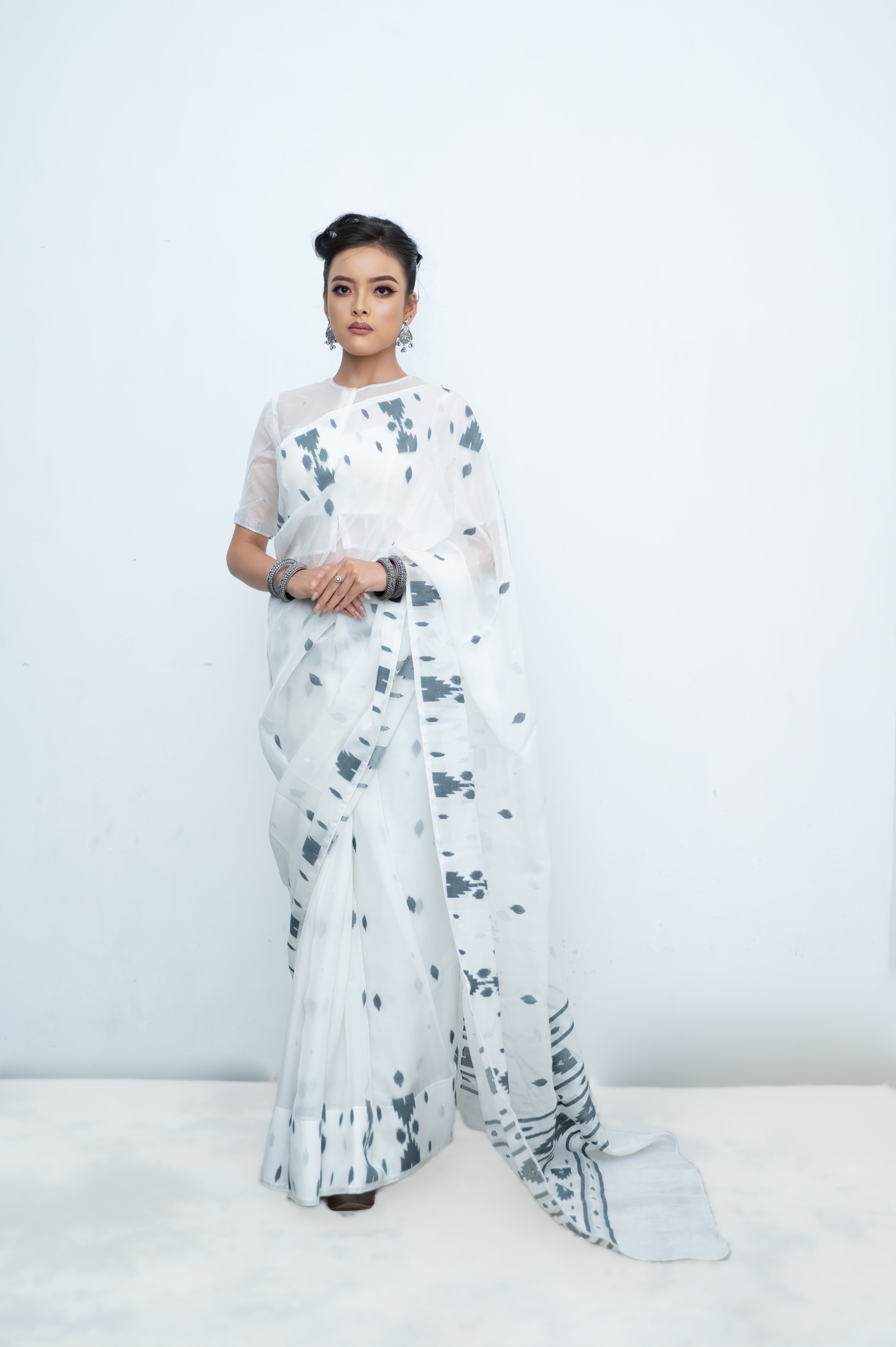 Geo Heritage Saree – Classic Grey