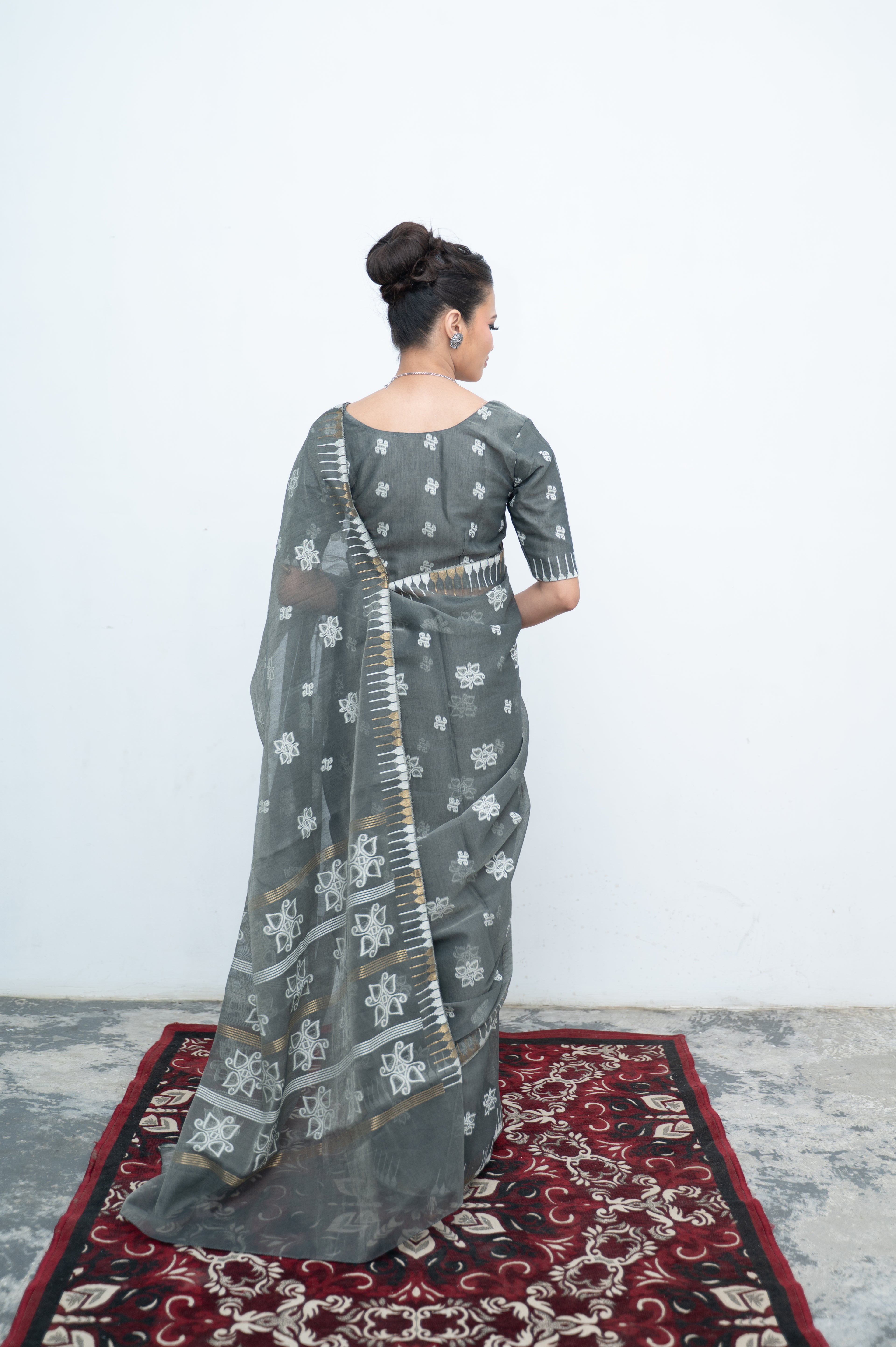 Thoibi Saree - Black Premium Floral Motif Saree