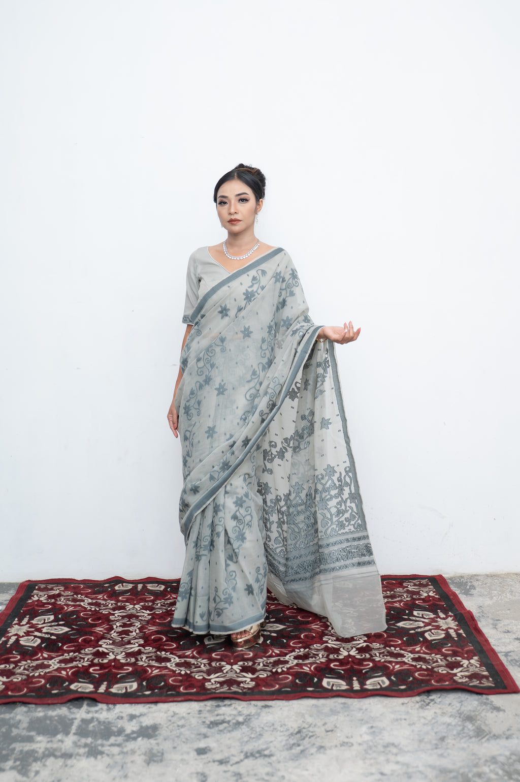 RK Tamphasana Quarry Handloom Silk Phanek Set