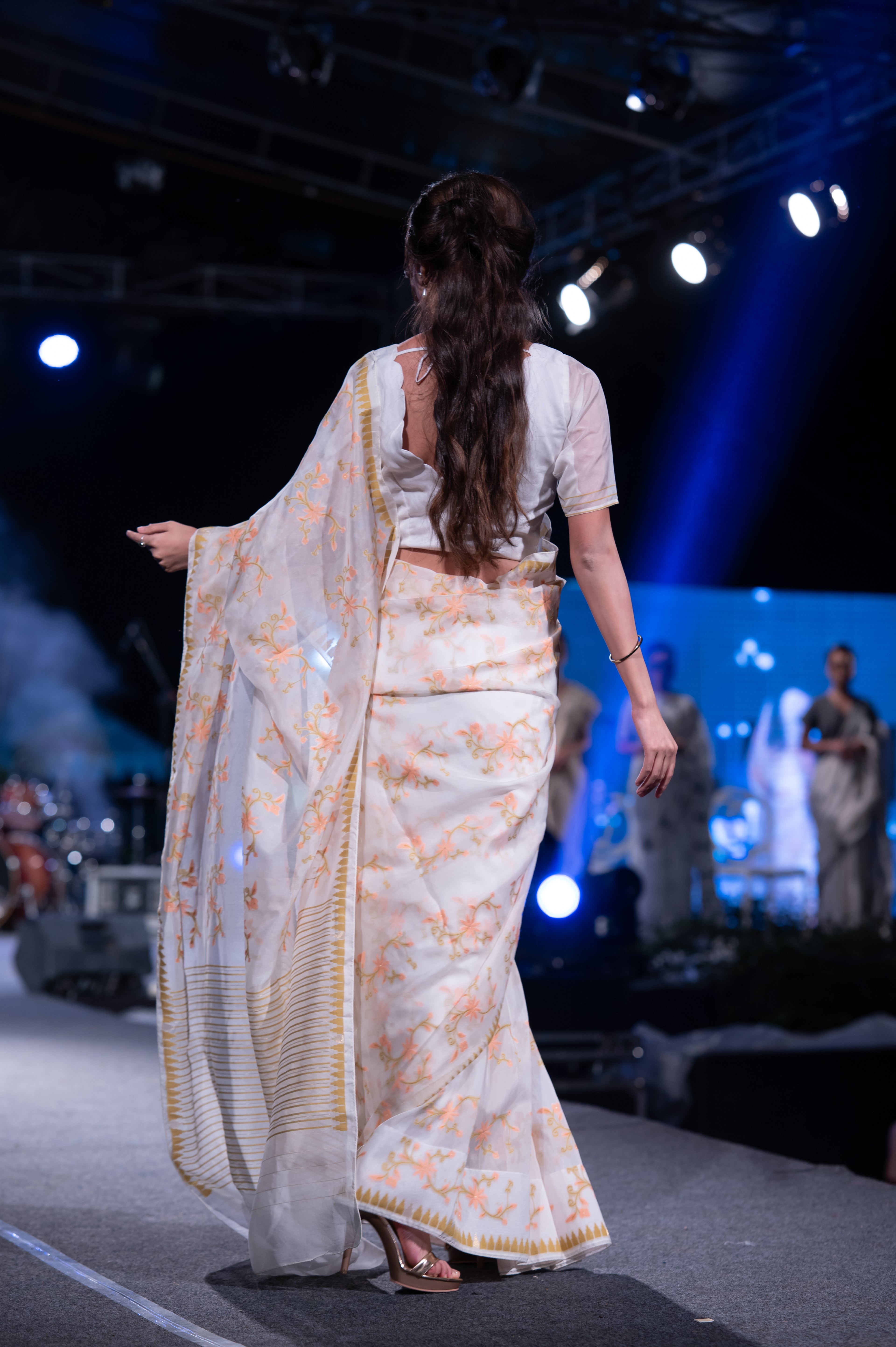 Leikol Saree Peach Sorbet on White