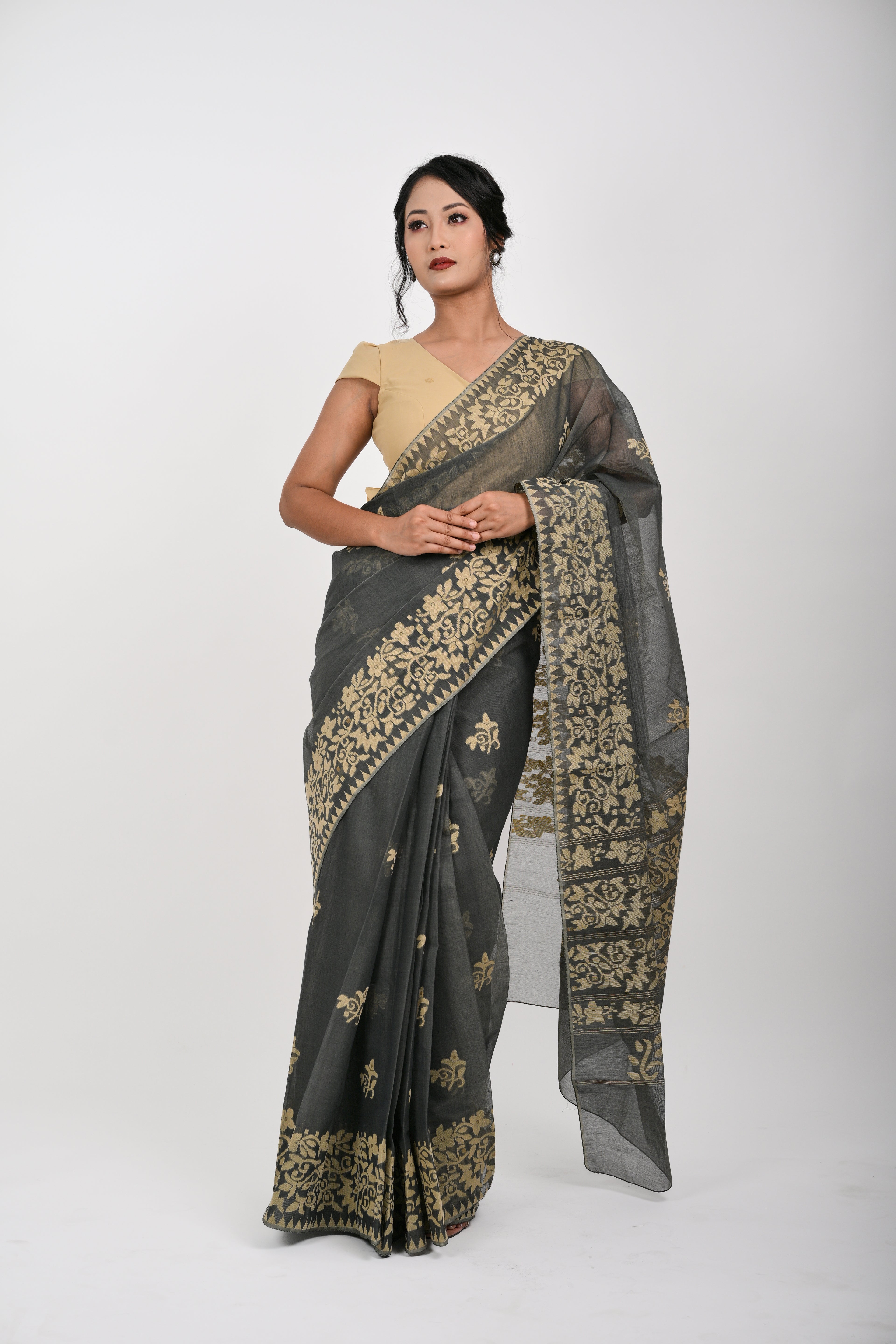 Floral Saree – Black