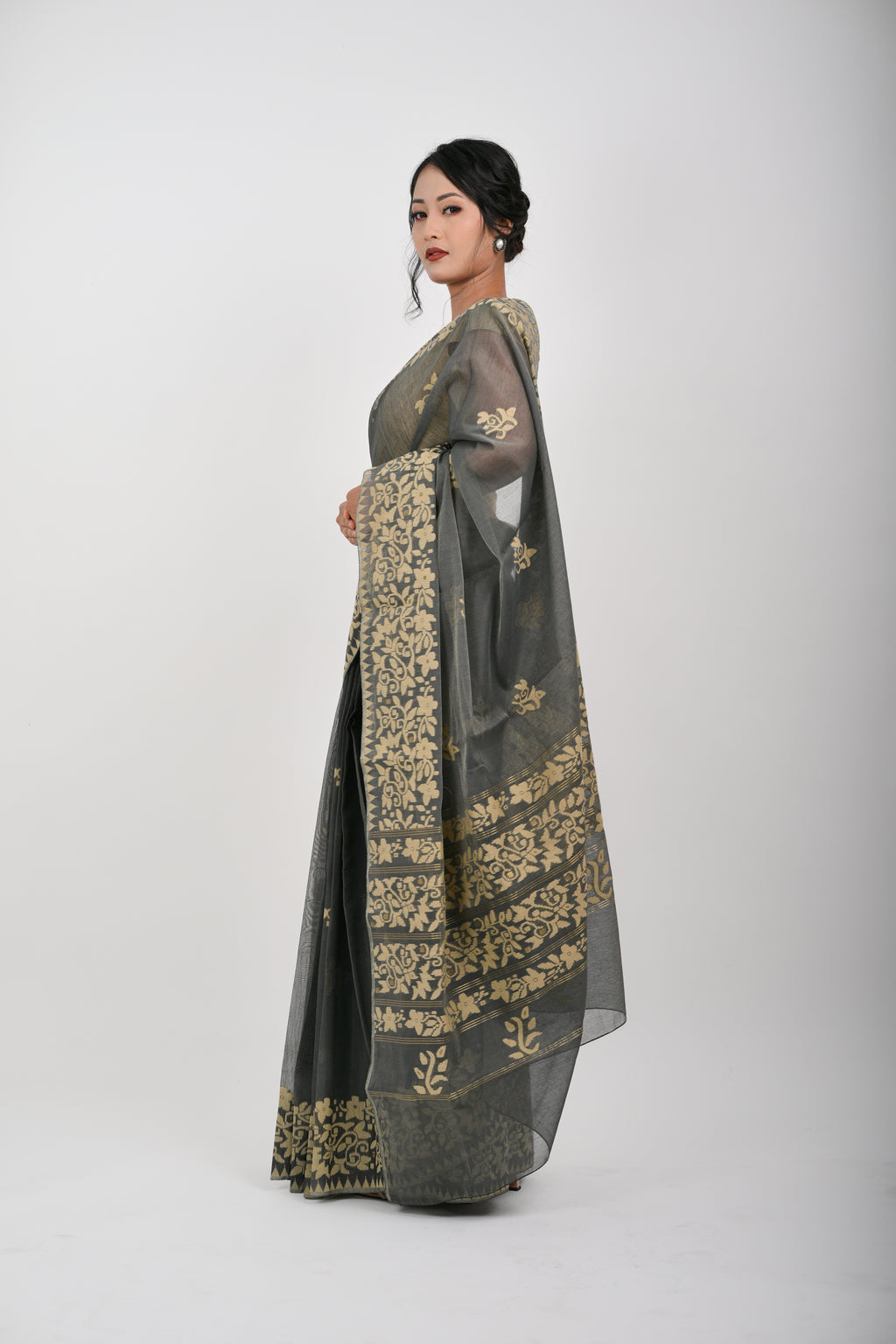 Floral Saree – Black