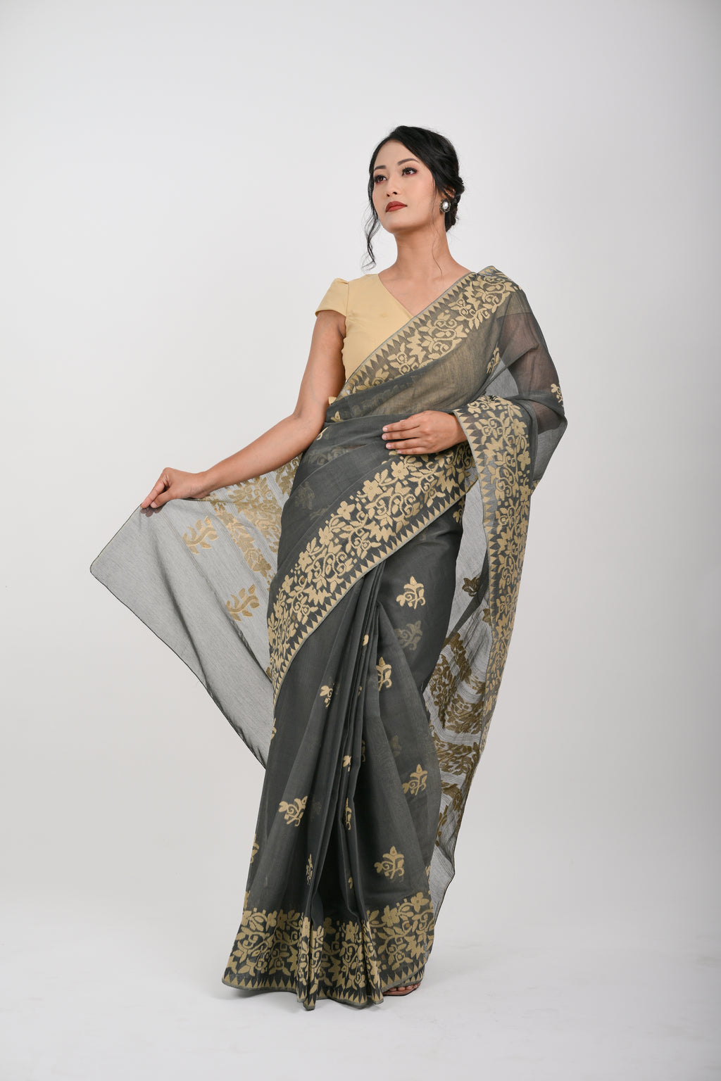 Floral Saree – Black