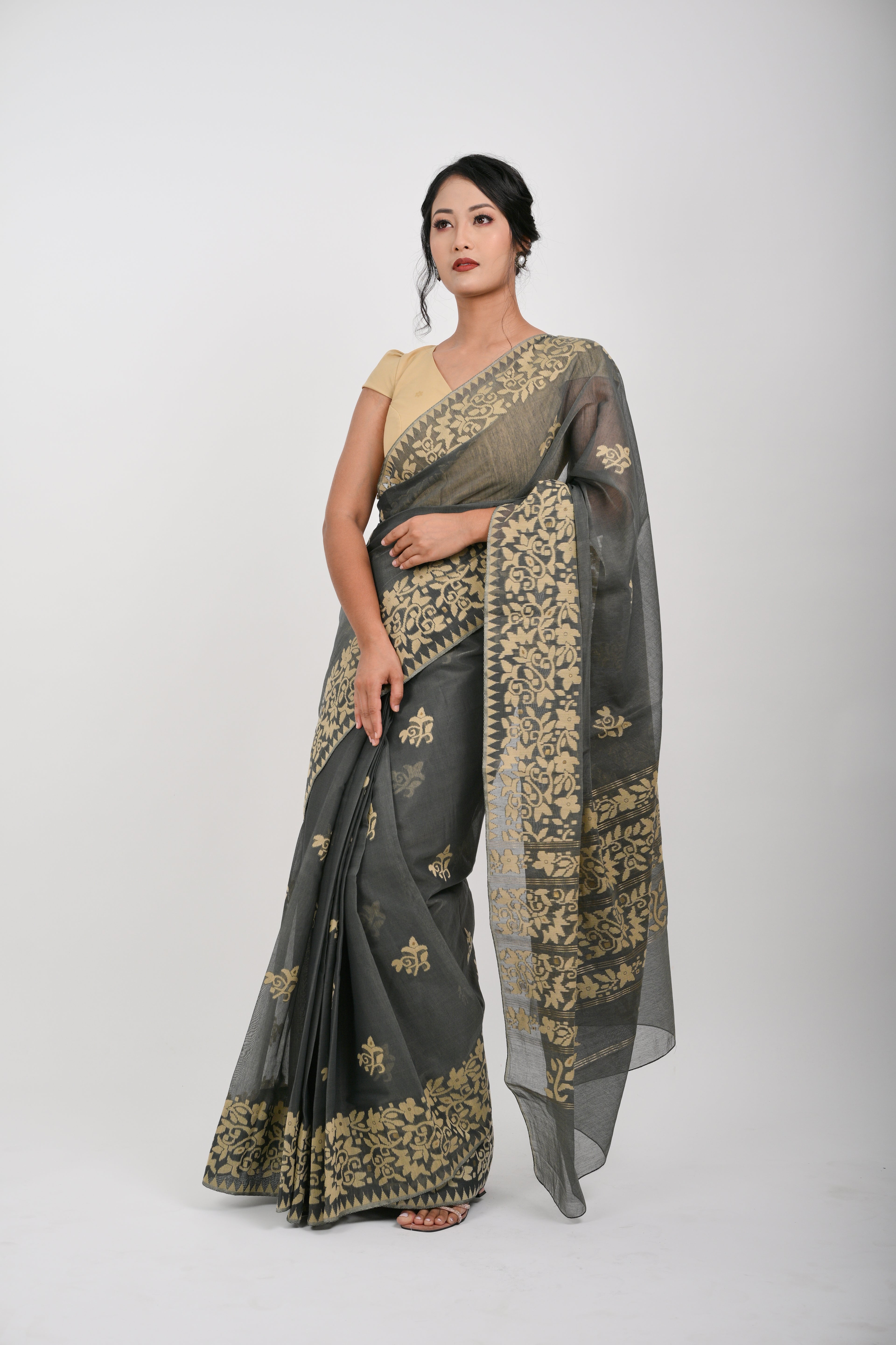 Floral Saree – Black