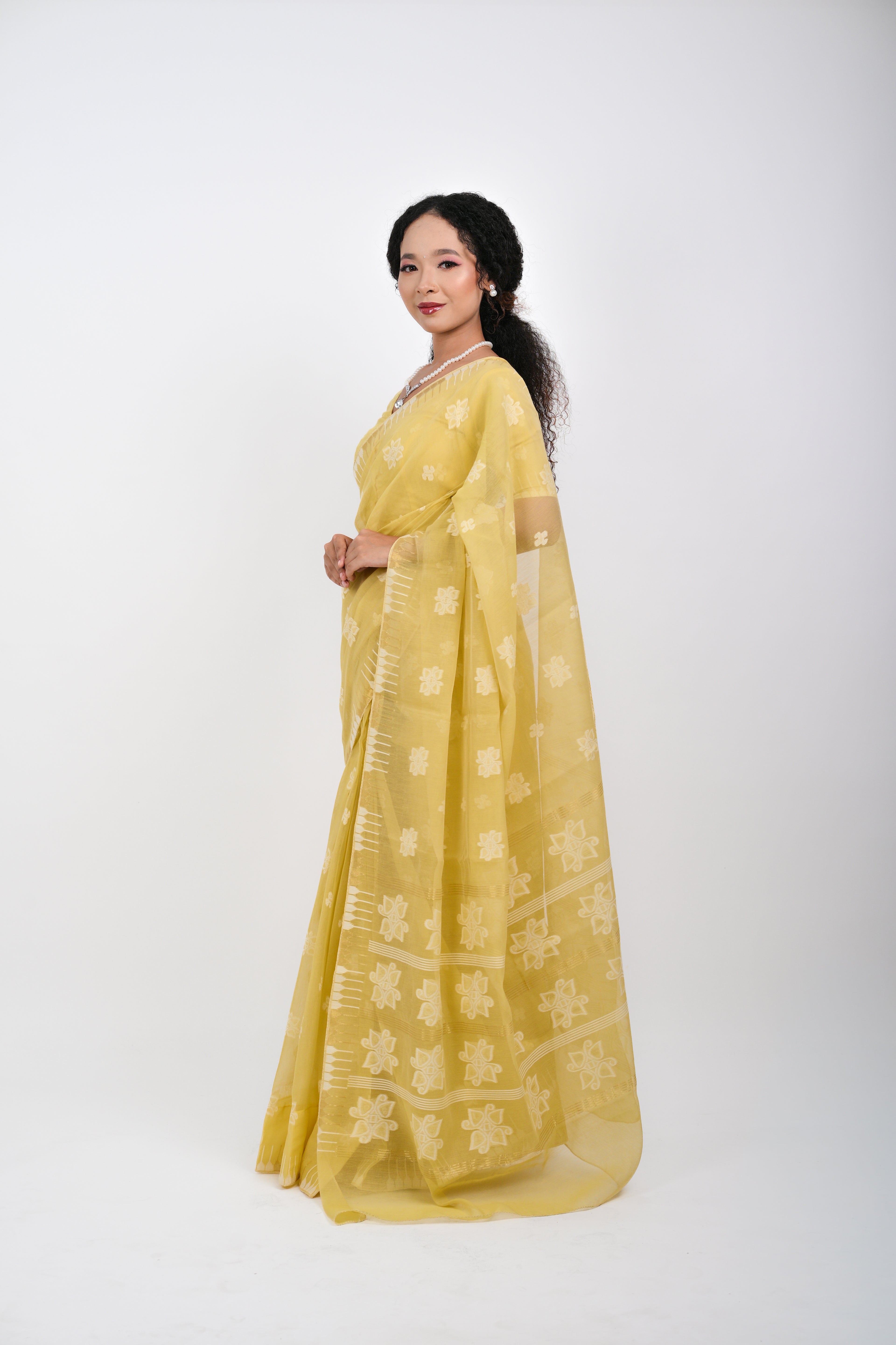 Thoibi Saree – Sun Bleach Yellow