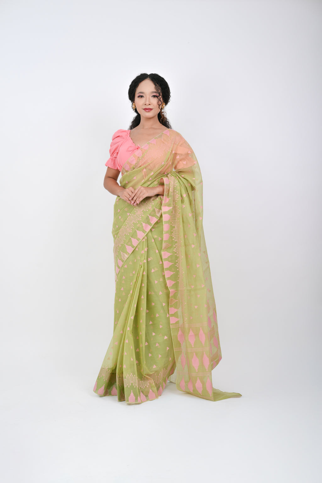 Ahum Saree - Green Premium Geometric Motif Saree