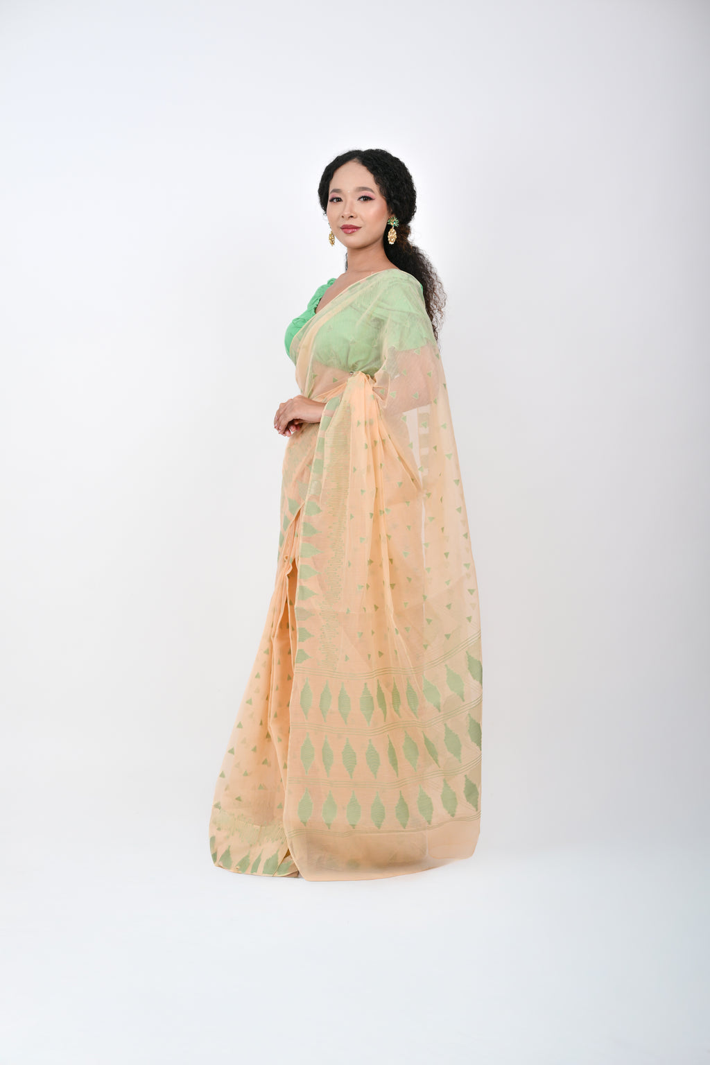 Ahum Saree - Ice Green Premium Geometric Motif Saree