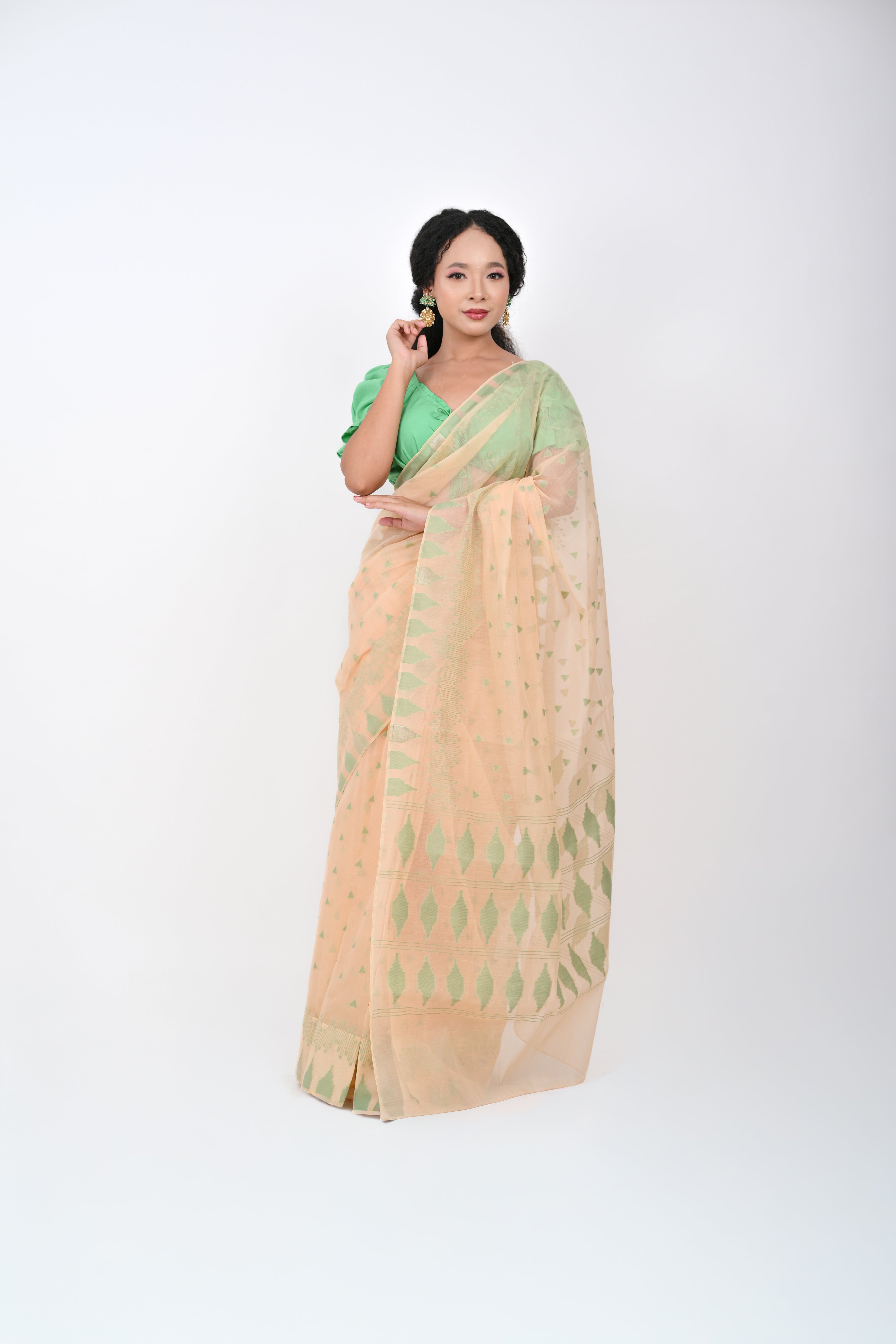 Ahum Saree - Ice Green Premium Geometric Motif Saree