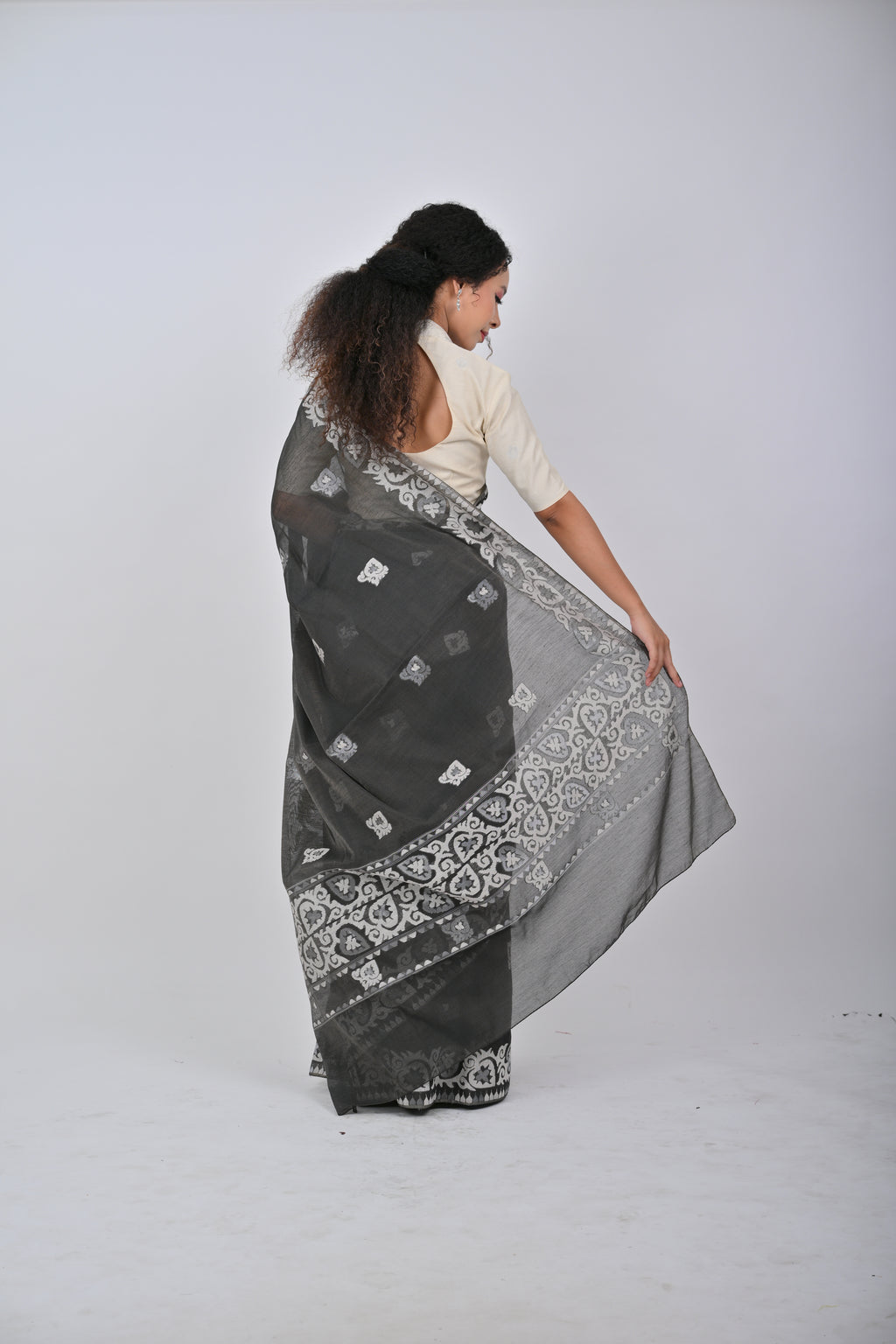 UNA Saree – Black