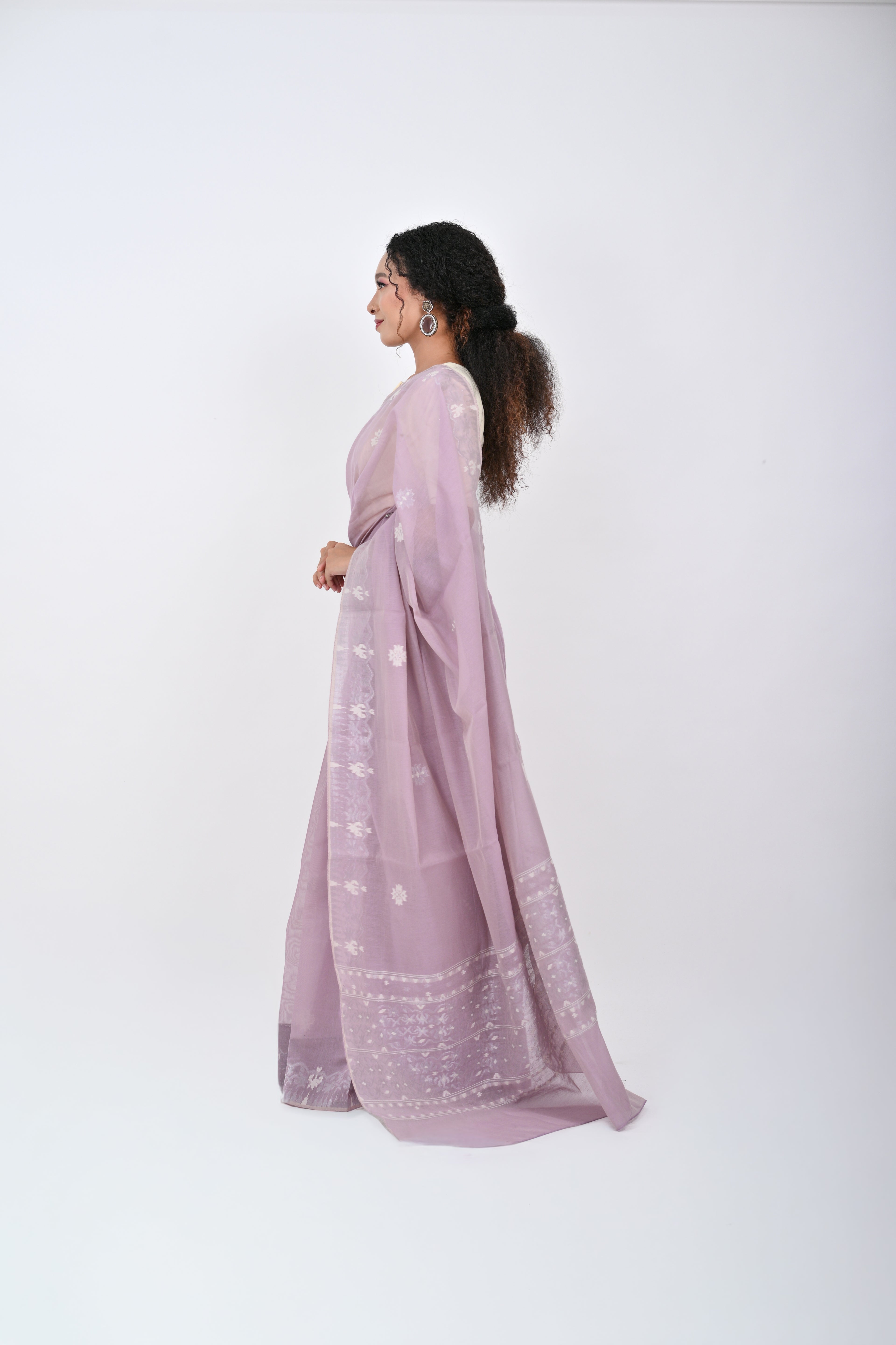 Classic Motif Saree – Lilac