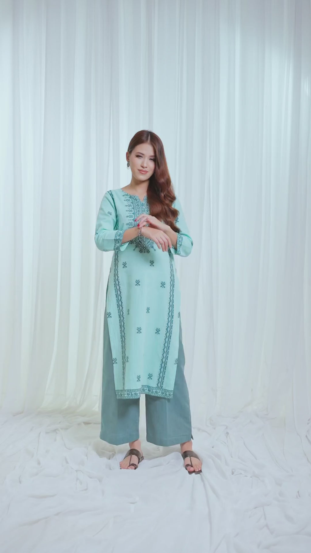 ETA Leima – Turquoise Kurti Set