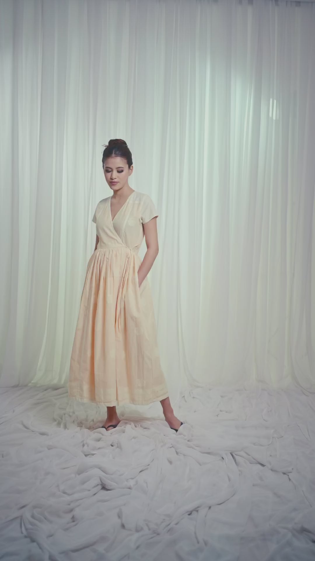 ETA Eya Fusion Kurti Set – Peach Fuzz